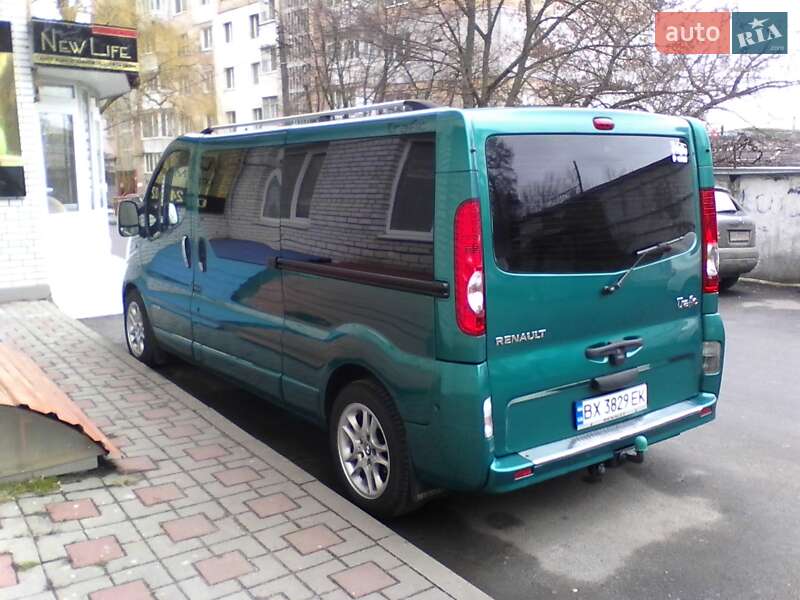 Мінівен Renault Trafic 2008 в Хмельницькому