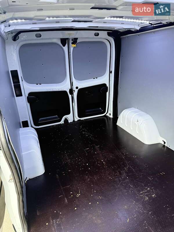 Вантажний фургон Renault Trafic 2020 в Луцьку