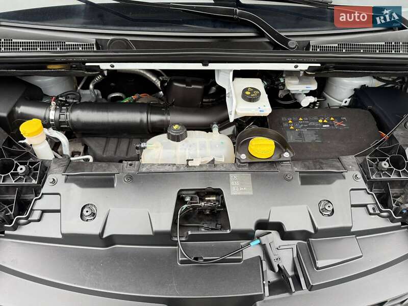 Вантажний фургон Renault Trafic 2020 в Луцьку