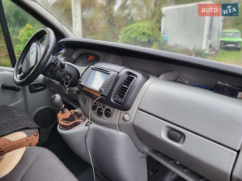 Минивэн Renault Trafic 2006 в Борисполе фото 7 Минивэн Renault Trafic 2006 в Борисполе