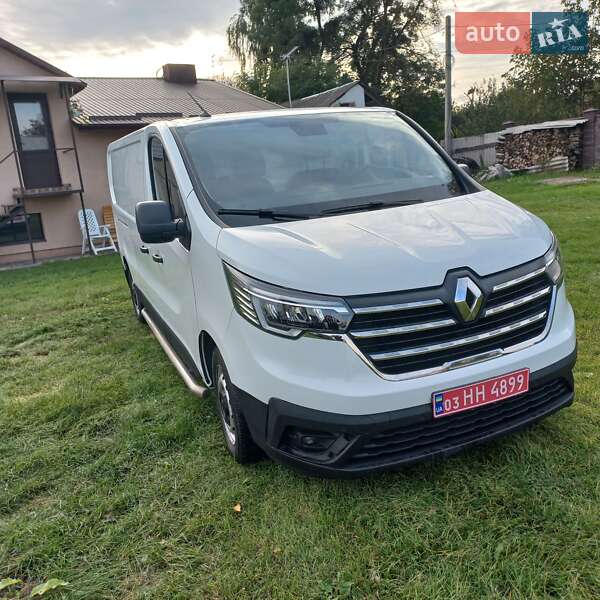 Вантажний фургон Renault Trafic 2022 в Дубні