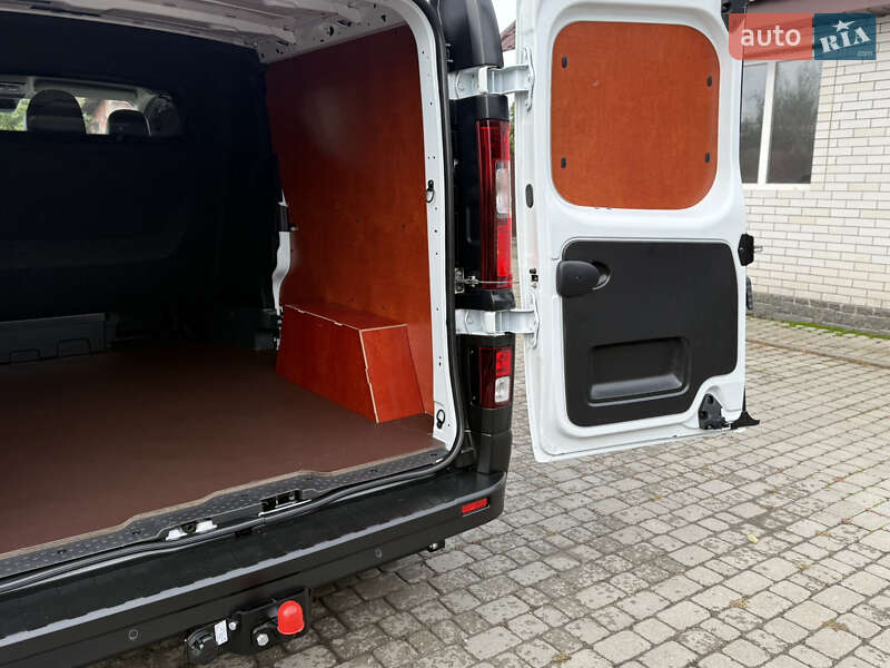 Грузопассажирский фургон Renault Trafic 2023 в Киеве фото 65 Грузопассажирский фургон Renault Trafic 2023 в Киеве