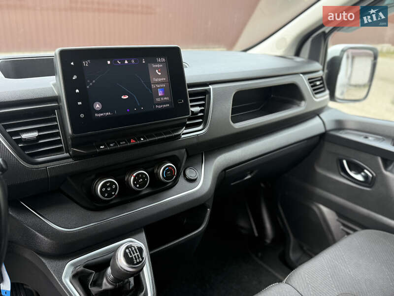 Грузопассажирский фургон Renault Trafic 2023 в Киеве фото 93 Грузопассажирский фургон Renault Trafic 2023 в Киеве