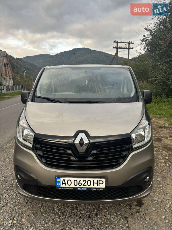 Renault Trafic 2015 Renault Trafic 2015