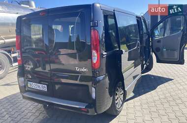 Минивэн Renault Trafic 2009 в 