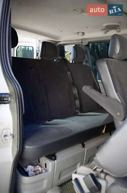 Минивэн Renault Trafic 2012 в 