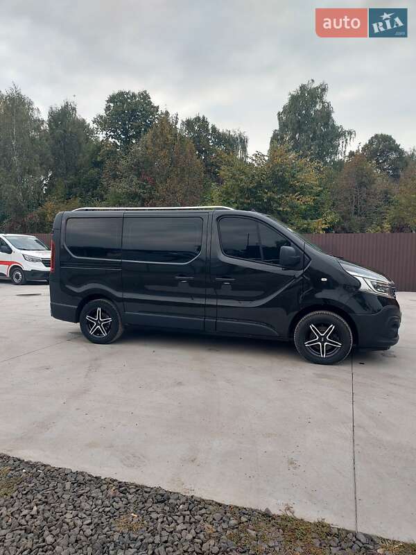 Мінівен Renault Trafic 2020 в Млиніві