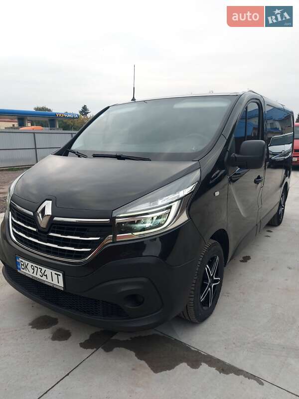 Мінівен Renault Trafic 2020 в Млиніві
