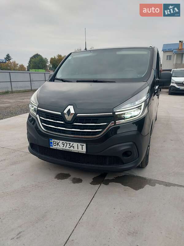Мінівен Renault Trafic 2020 в Млиніві