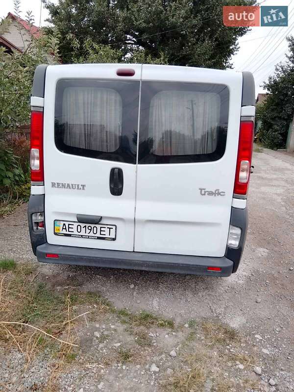 Мінівен Renault Trafic 2007 в Дніпрі
