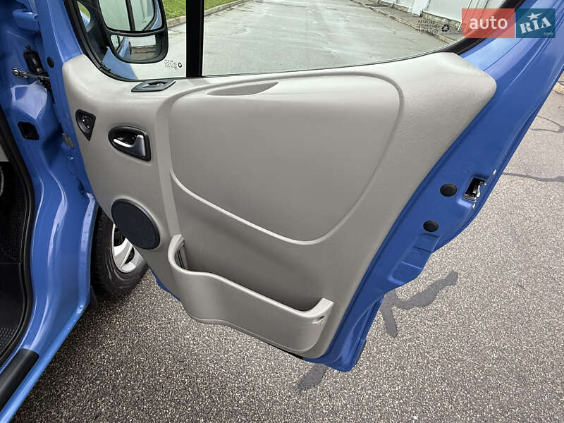 Мінівен Renault Trafic 2014 в Києві