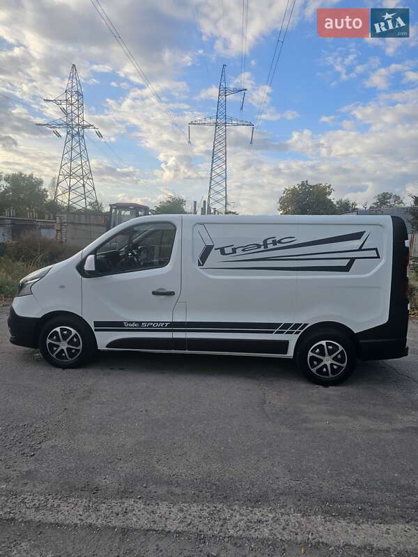 Грузопассажирский фургон Renault Trafic 2019 в Днепре
