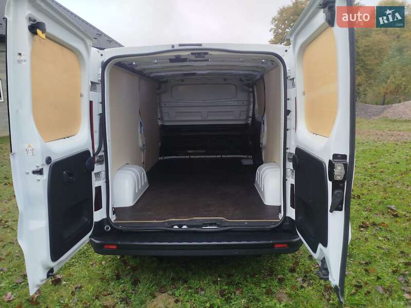 Грузовой фургон Renault Trafic 2023 в Львове