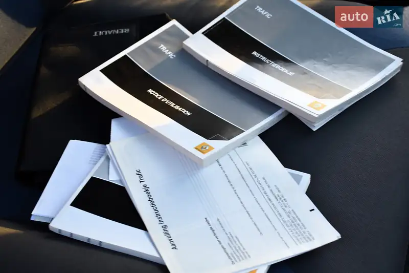 Мінівен Renault Trafic 2013 в Дрогобичі документ