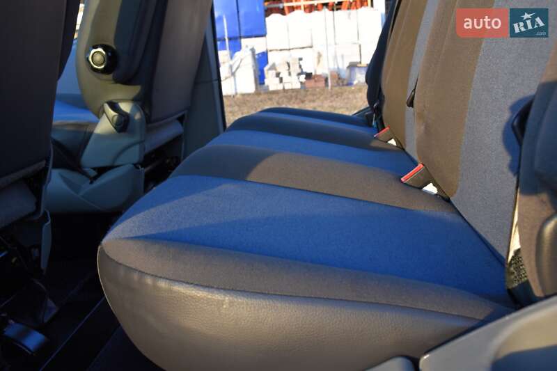 Мінівен Renault Trafic 2013 в Дрогобичі