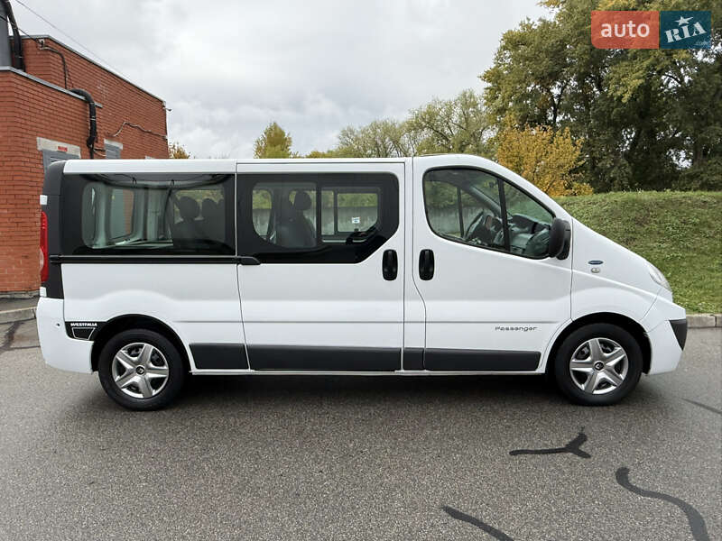 Мінівен Renault Trafic 2014 в Києві фото 16 Мінівен Renault Trafic 2014 в Києві