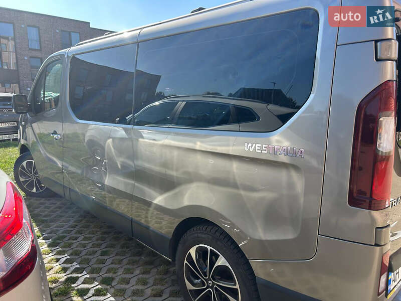 Мінівен Renault Trafic 2017 в Дніпрі