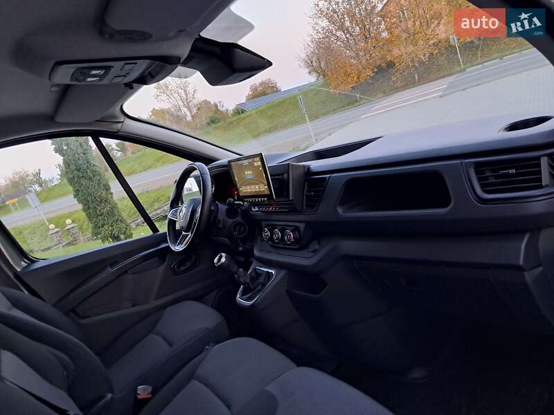 Грузовой фургон Renault Trafic 2022 в Черновцах