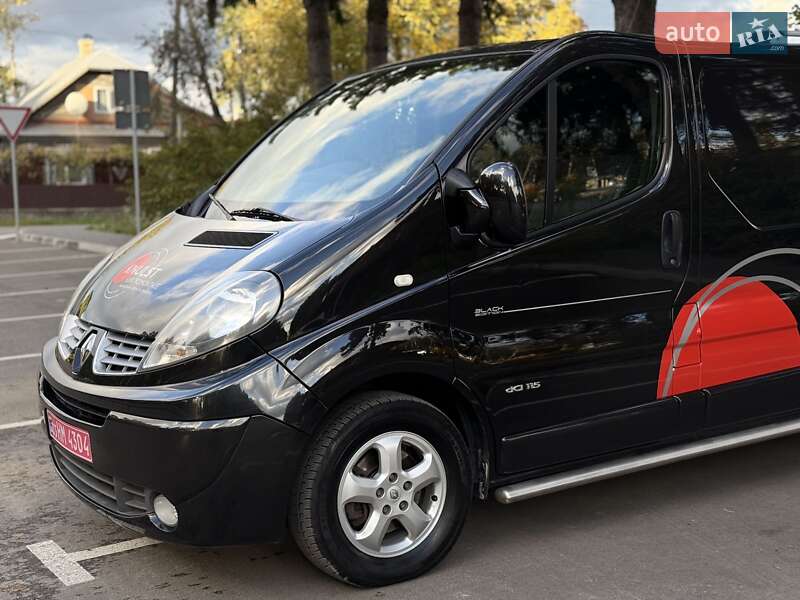 Грузовой фургон Renault Trafic 2012 в Дубно