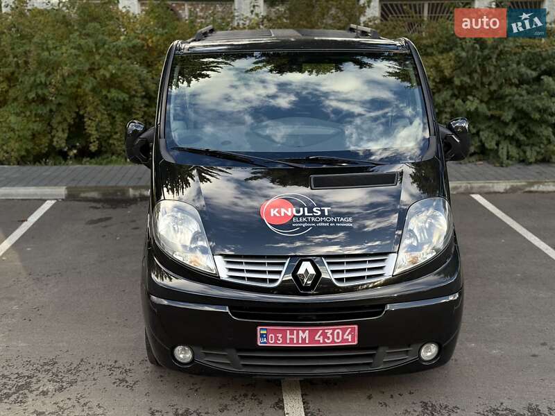 Грузовой фургон Renault Trafic 2012 в Дубно
