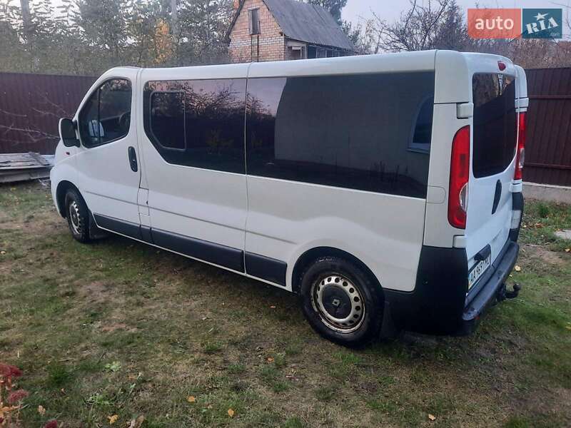 Мінівен Renault Trafic 2008 в Києві