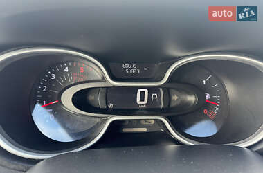 Грузовой фургон Renault Trafic 2021 в 