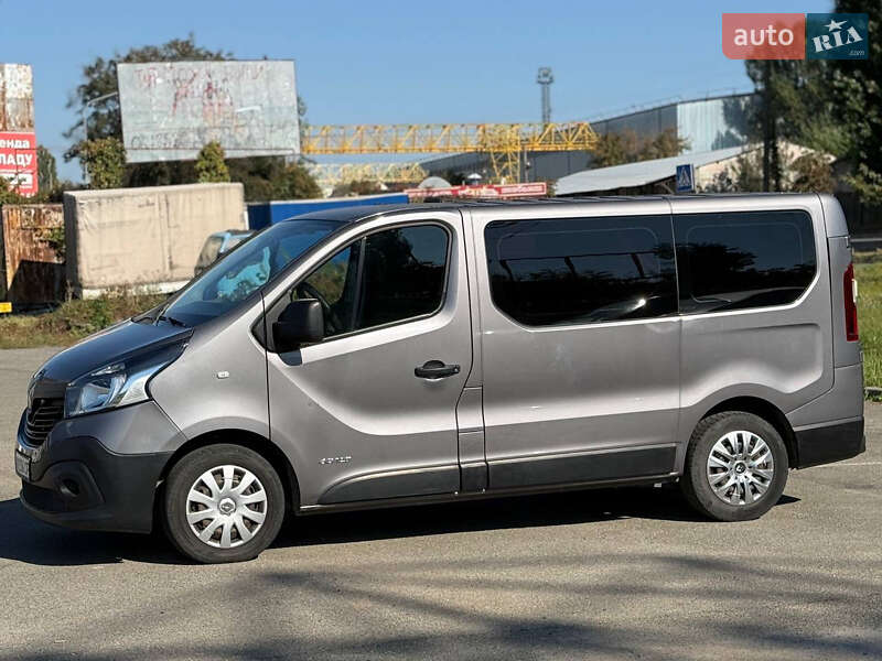 Минивэн Renault Trafic 2016 в Киеве фото 7 Минивэн Renault Trafic 2016 в Киеве