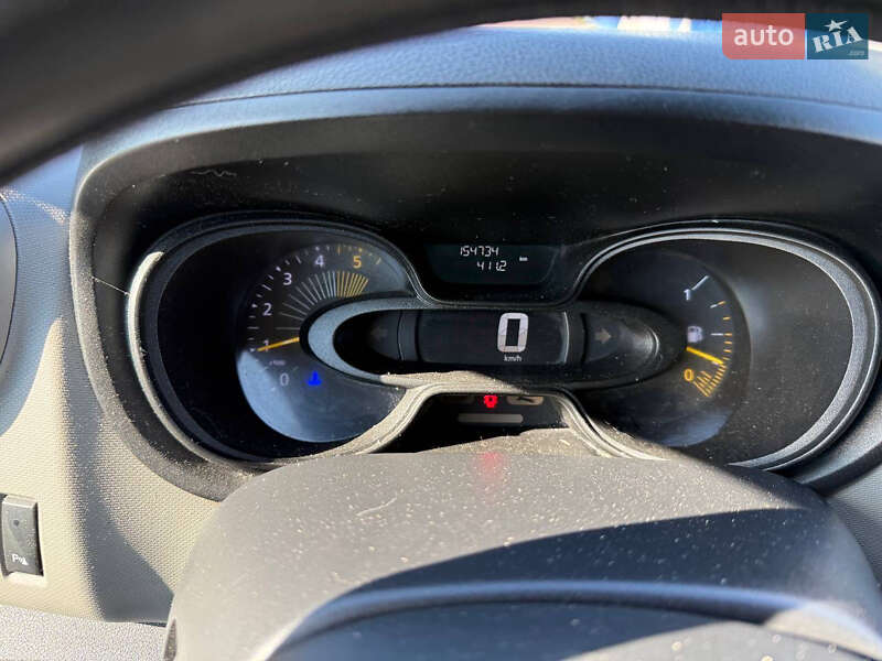 Минивэн Renault Trafic 2016 в Киеве фото 11 Минивэн Renault Trafic 2016 в Киеве