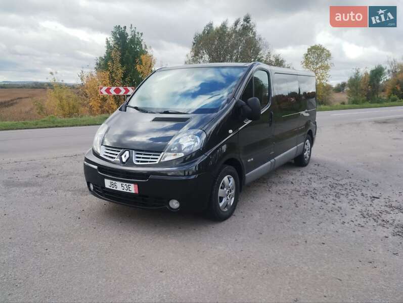 Минивэн Renault Trafic 2014 в Дубно