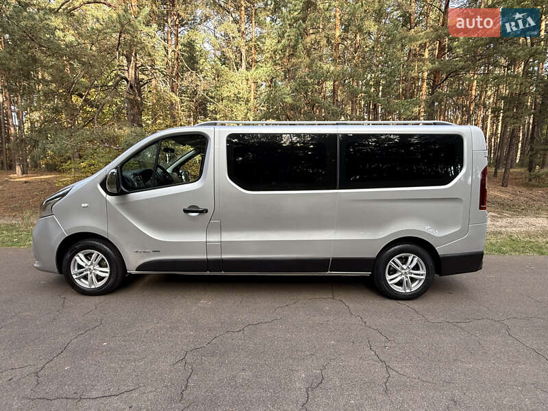 Минивэн Renault Trafic 2016 в Киеве фото 8 Минивэн Renault Trafic 2016 в Киеве