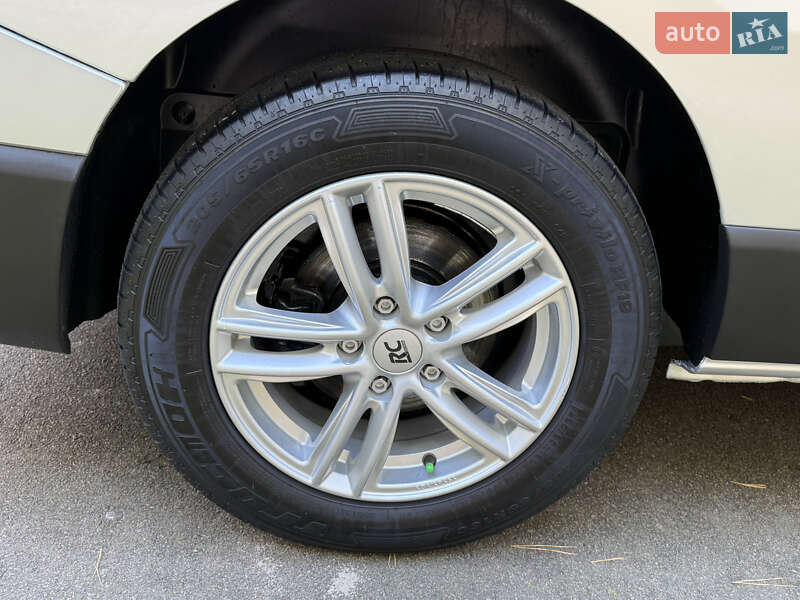 Минивэн Renault Trafic 2016 в Киеве фото 19 Минивэн Renault Trafic 2016 в Киеве