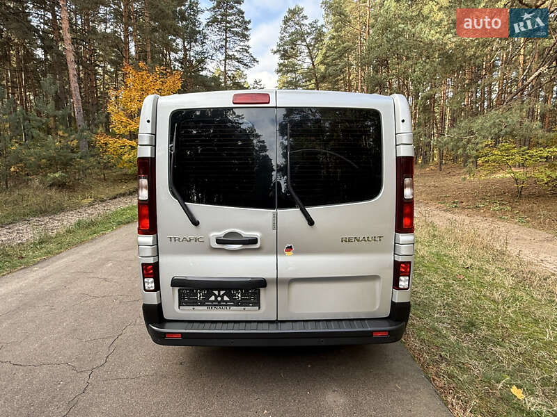 Минивэн Renault Trafic 2016 в Киеве фото 62 Минивэн Renault Trafic 2016 в Киеве