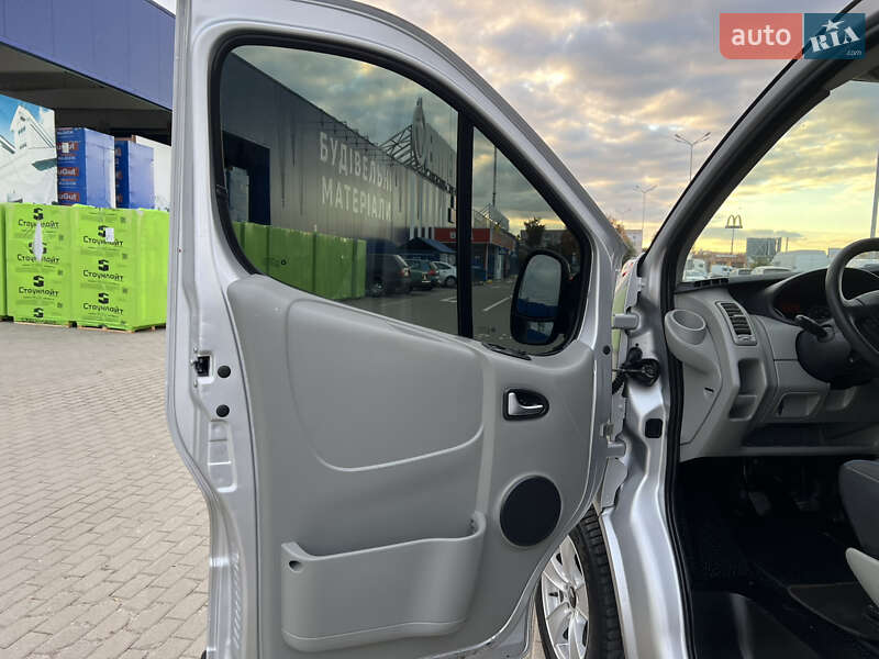 Мінівен Renault Trafic 2011 в Ковелі