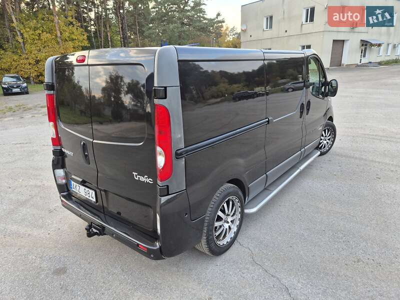 Грузовой фургон Renault Trafic 2013 в Радивилове