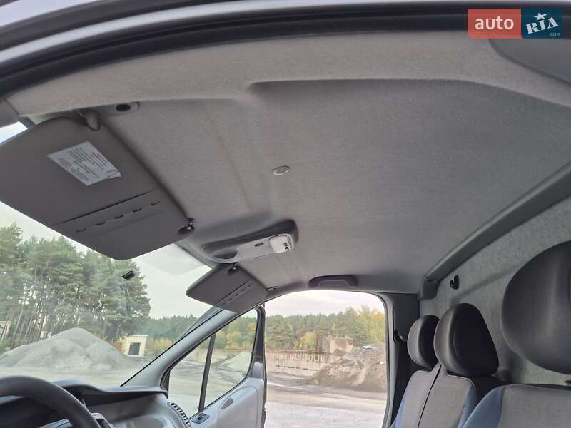 Грузовой фургон Renault Trafic 2013 в Радивилове