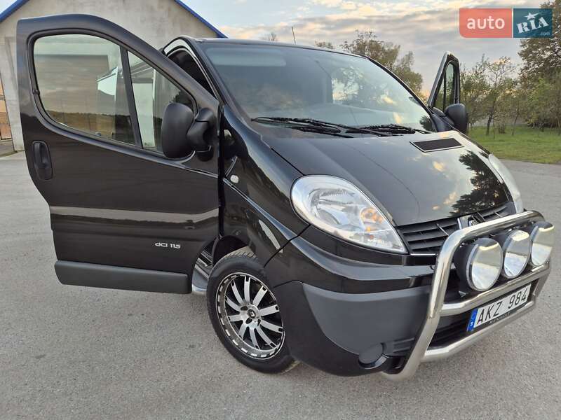 Грузовой фургон Renault Trafic 2013 в Радивилове