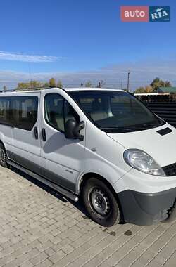 Мінівен Renault Trafic 2009 в Луцьку