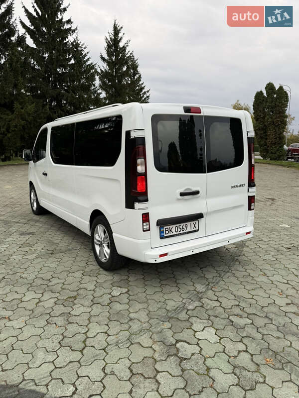 Минивэн Renault Trafic 2021 в Дубно