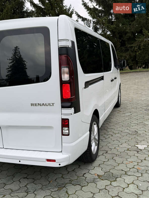 Минивэн Renault Trafic 2021 в Дубно
