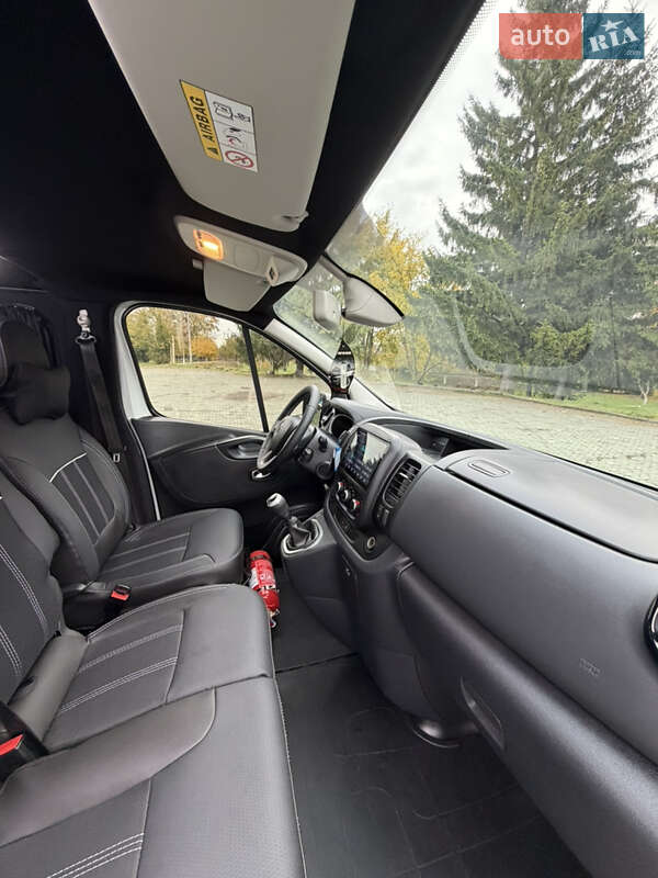 Минивэн Renault Trafic 2021 в Дубно