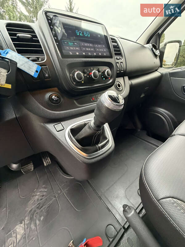 Минивэн Renault Trafic 2021 в Дубно
