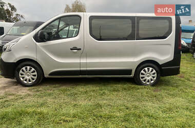 Минивэн Renault Trafic 2021 в 
