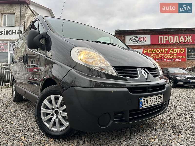 Минивэн Renault Trafic 2008 в Смеле фото 9 Минивэн Renault Trafic 2008 в Смеле