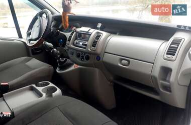 Мінівен Renault Trafic 2010 в 