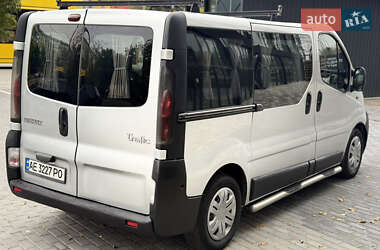 Минивэн Renault Trafic 2003 в 
