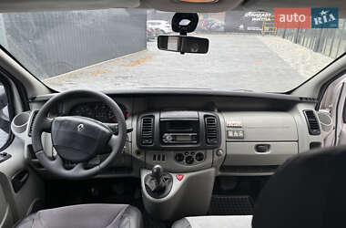 Минивэн Renault Trafic 2003 в 
