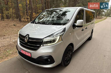 Минивэн Renault Trafic 2020 в 
