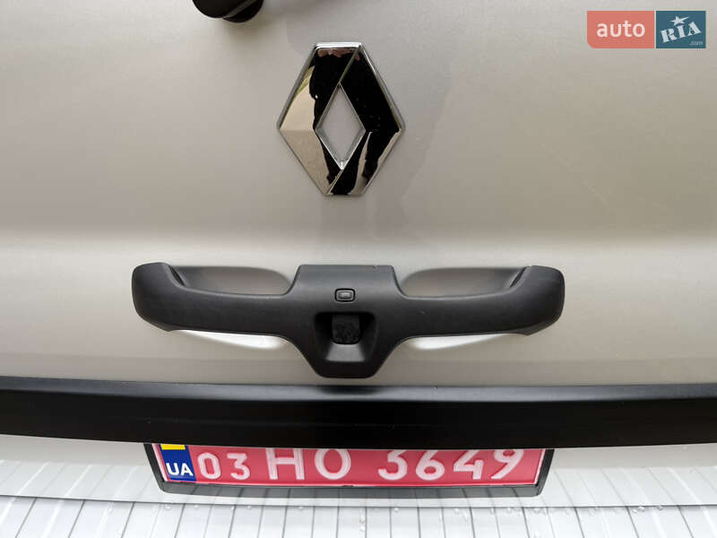 Минивэн Renault Trafic 2020 в Киеве