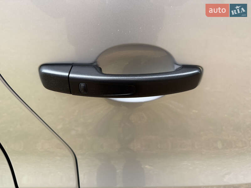 Минивэн Renault Trafic 2020 в Киеве