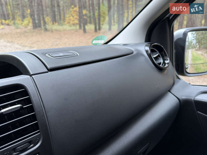 Минивэн Renault Trafic 2020 в Киеве